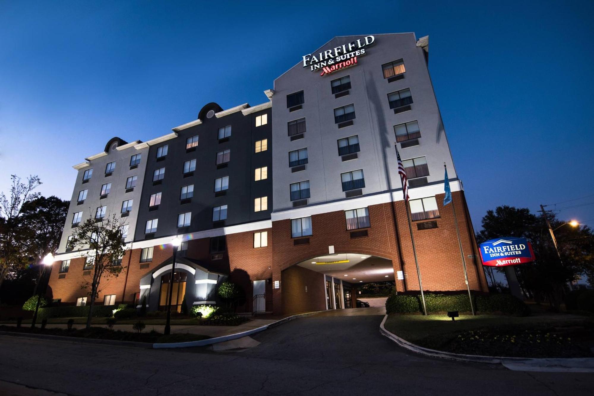 Fairfield Inn & Suites Atlanta Airport North Exteriér fotografie